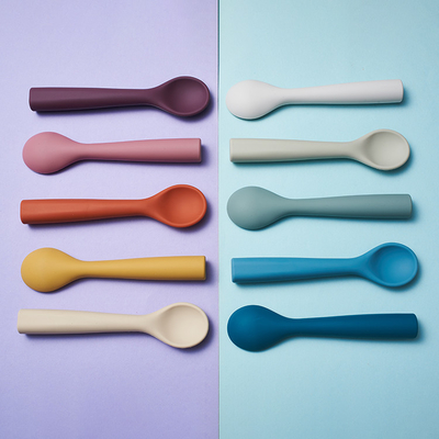 ช้อนซุปซิลิโคนเด็ก Food Grade Feeder Children's Soup Spoon